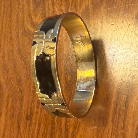 Milly Gold and Black Enamel Bangle

MSRP $148 - Picture 3 of 8